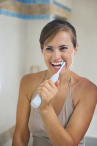 Zahnpflege und Zahnreinigung, elektrische Zahnbürste kaufen, Schallzahnbürste, elektrische Kinderzahnbürste Test, Munddusche