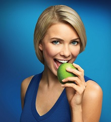 Zahn Zahnpflege und Zahnreinigung weiße Zähne Zahncreme Mundwasser paradontitis Zahn Zahnpflege und Zahnreinigung weiße Zähne Zahncreme Mundwasser paradontitis