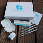 Zahnbleaching Zuhause - Dr. dent. Bright Test